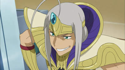 八坂真尋は静かに暮らしたい