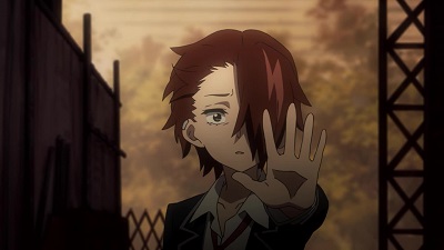 その存在は漆黒