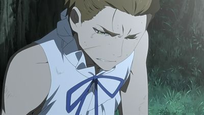 白の、リボンのワンピース